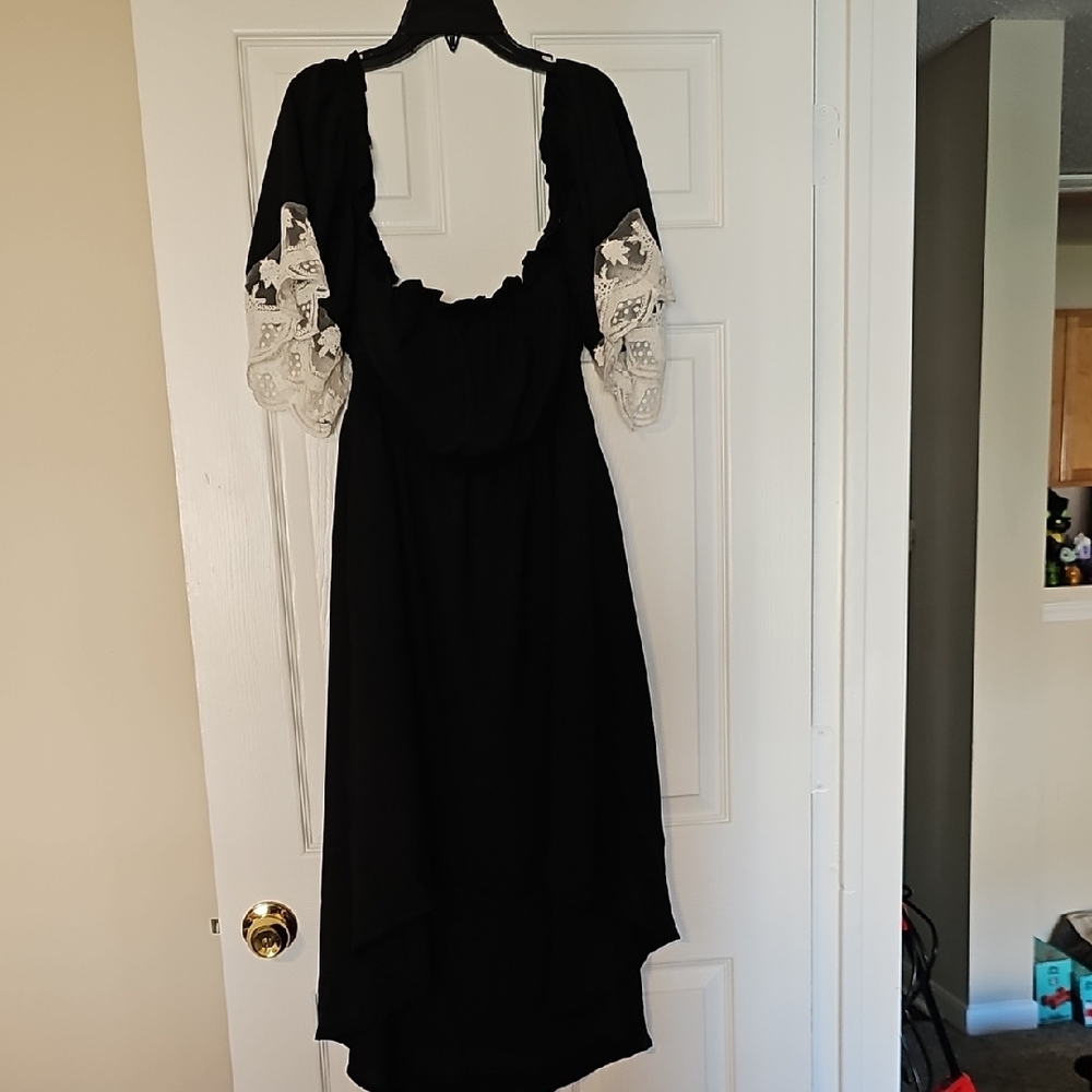 Women's Black High-Low Dress with Cream Lace Sleeves
